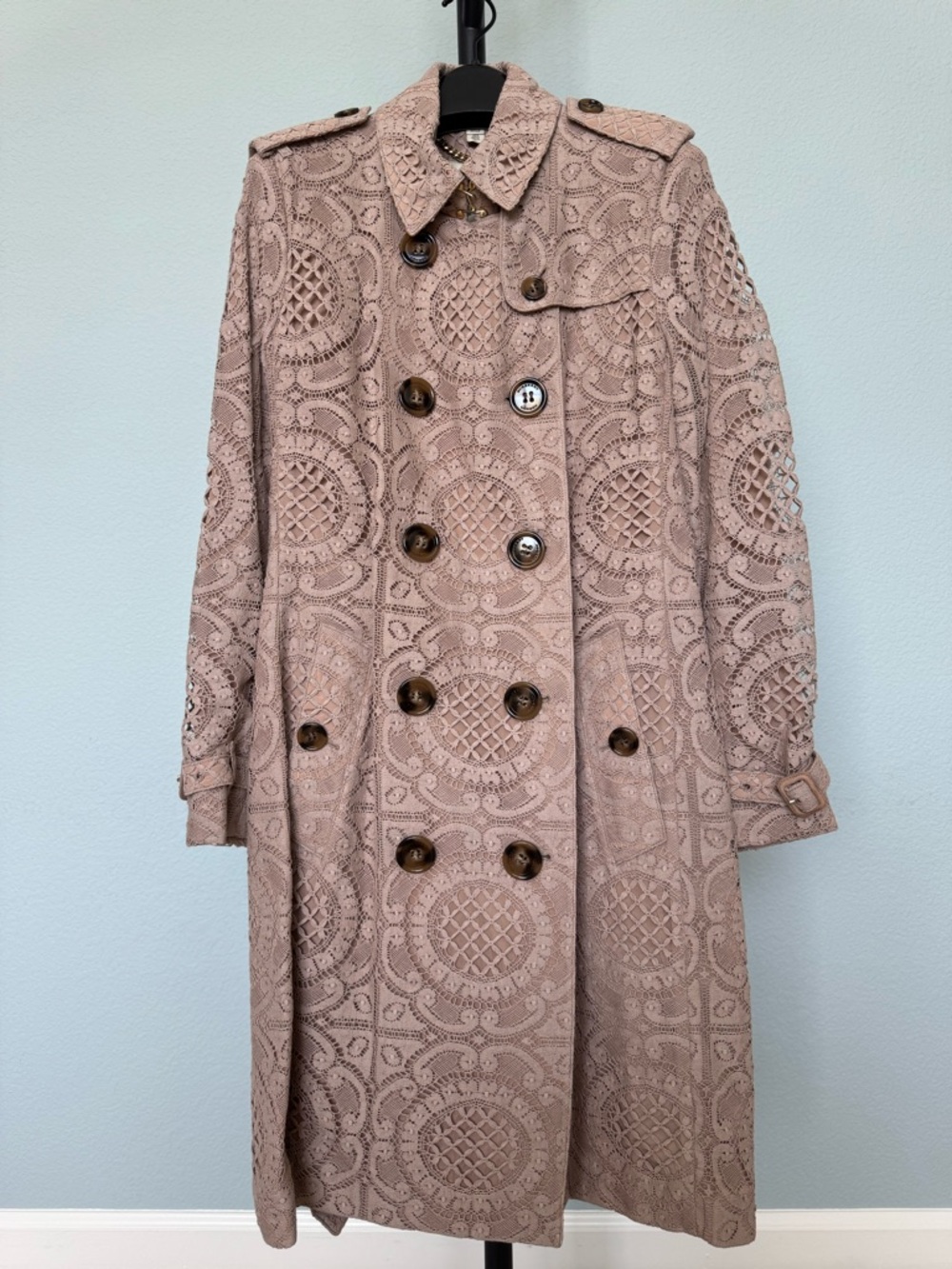 Burberry Lace Overlay Double-Breasted Trench Coat in Dusty Rose